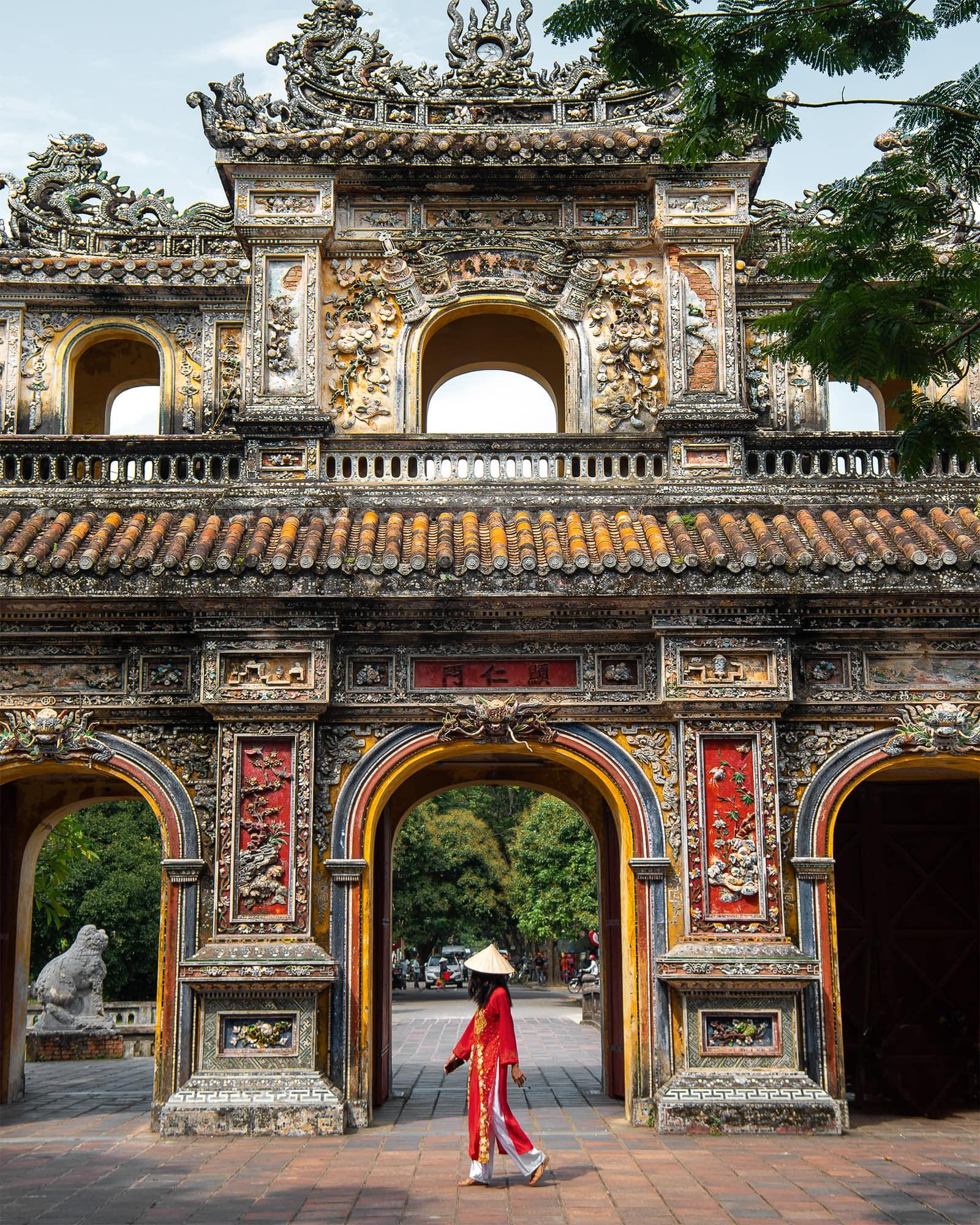 hue imperial city delights