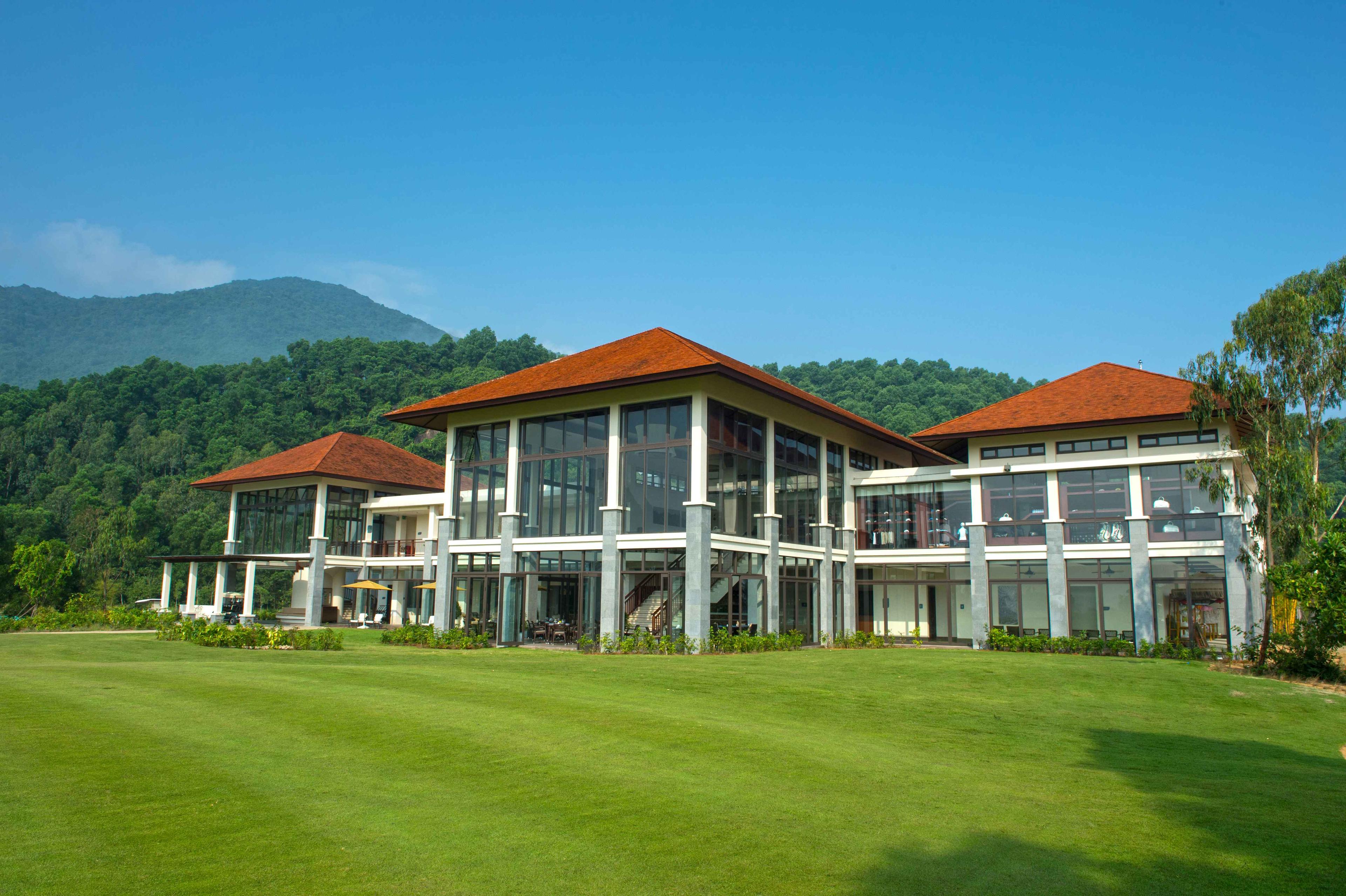 an-langco-golf-Clubhouse