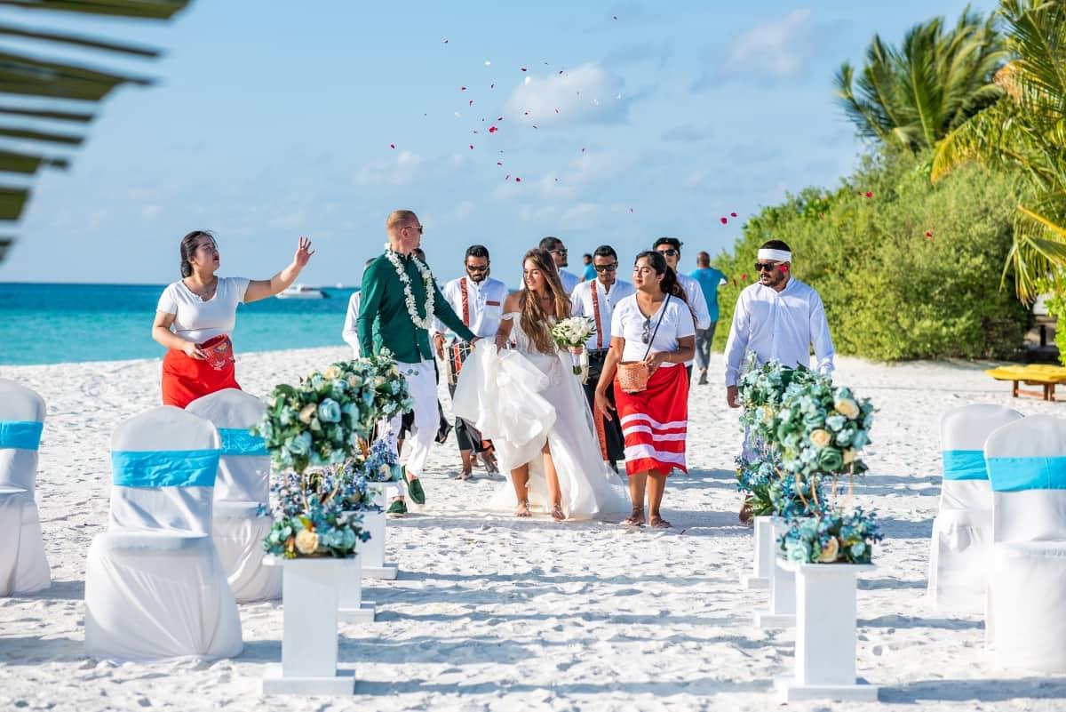 Weddings at Angsana Velavaru