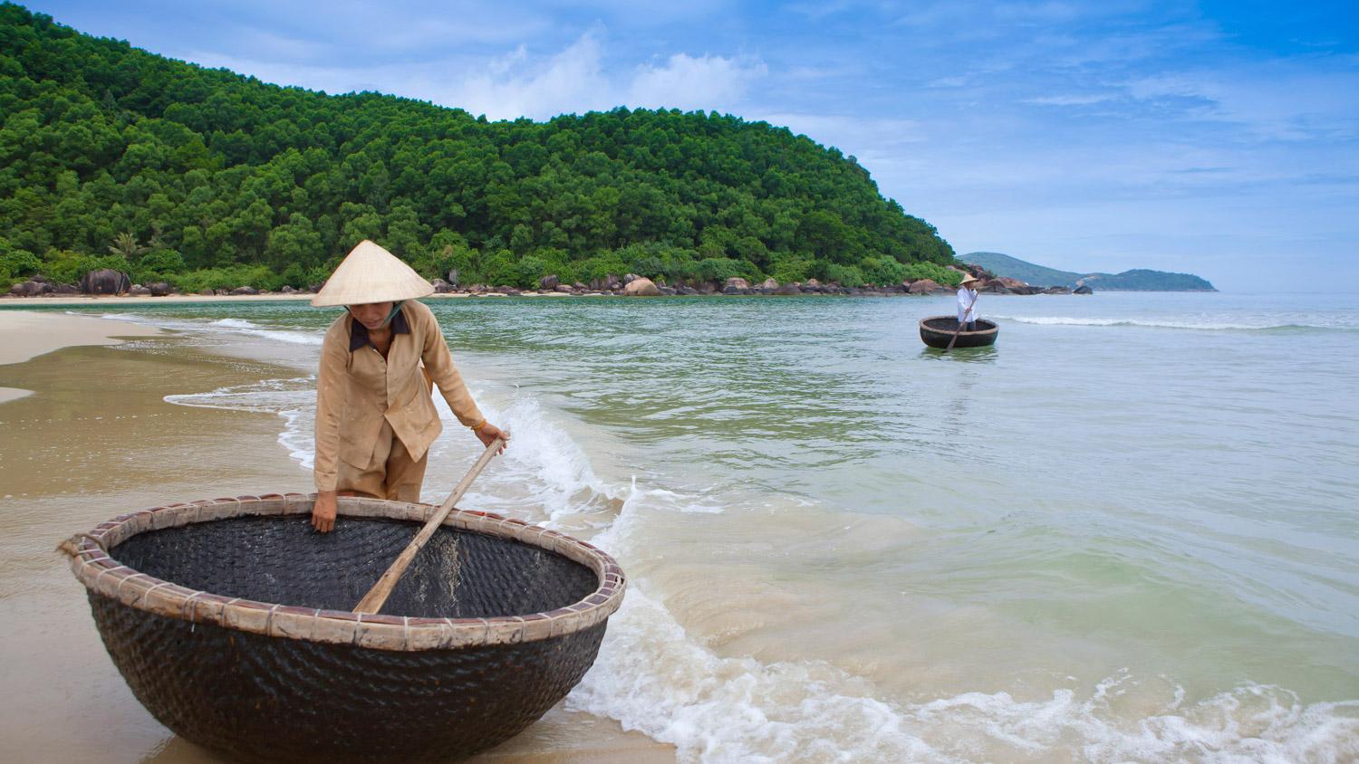 Angsana Lang Co Vietnam Boat Excursion